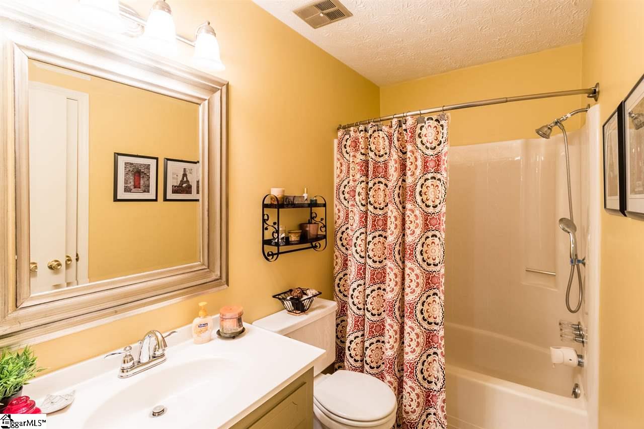 304 Windward Way Greer, SC 29650 - Photo 18 of 25 Gallery Image 18