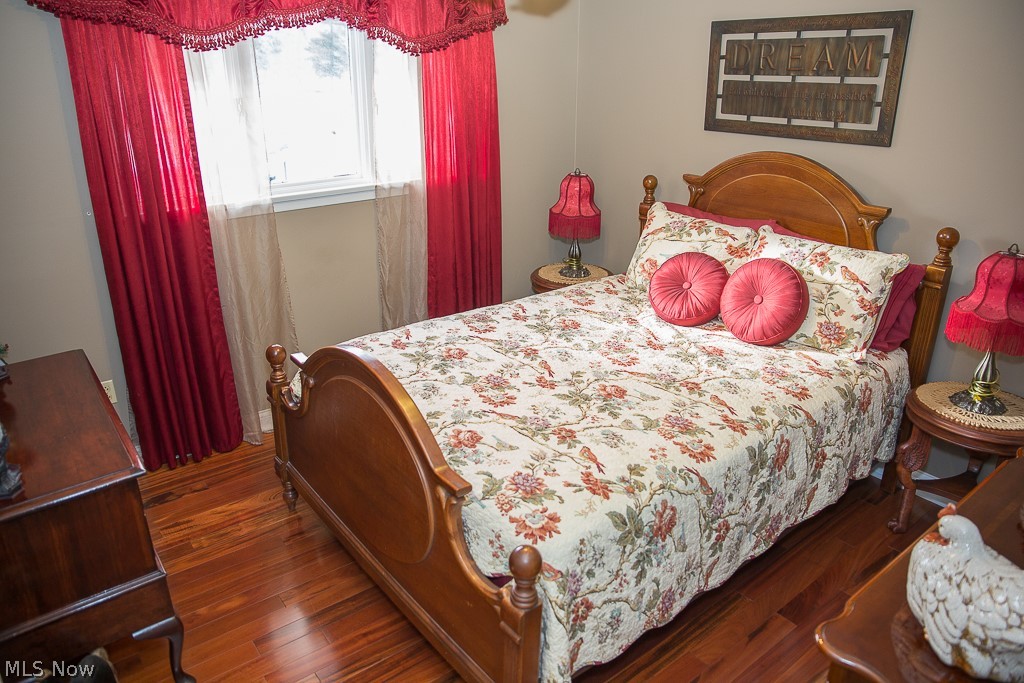 250 Crosse Road Amherst, OH 44001 - Photo 23 of 31 Bedroom #3