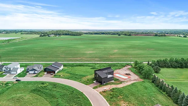 $139,900 | 9942 14th Circle Northeast, St. Michael, MN 55376