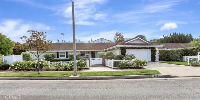 $13,500 | 2924 Catalpa Street, Newport Beach, CA 92660