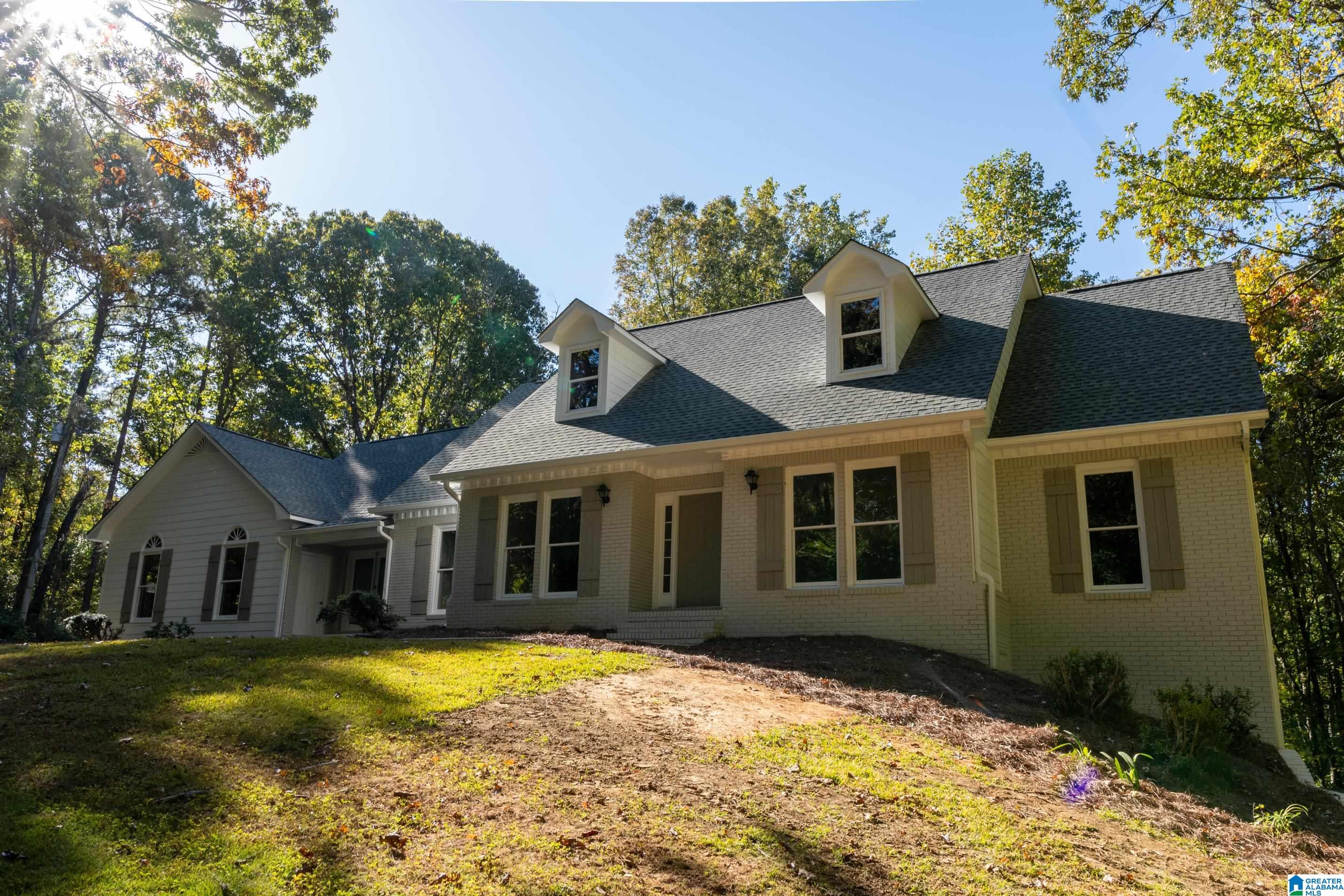 660 Canyon Ridge Road Sylacauga, AL 35151 - Photo 3 of 87