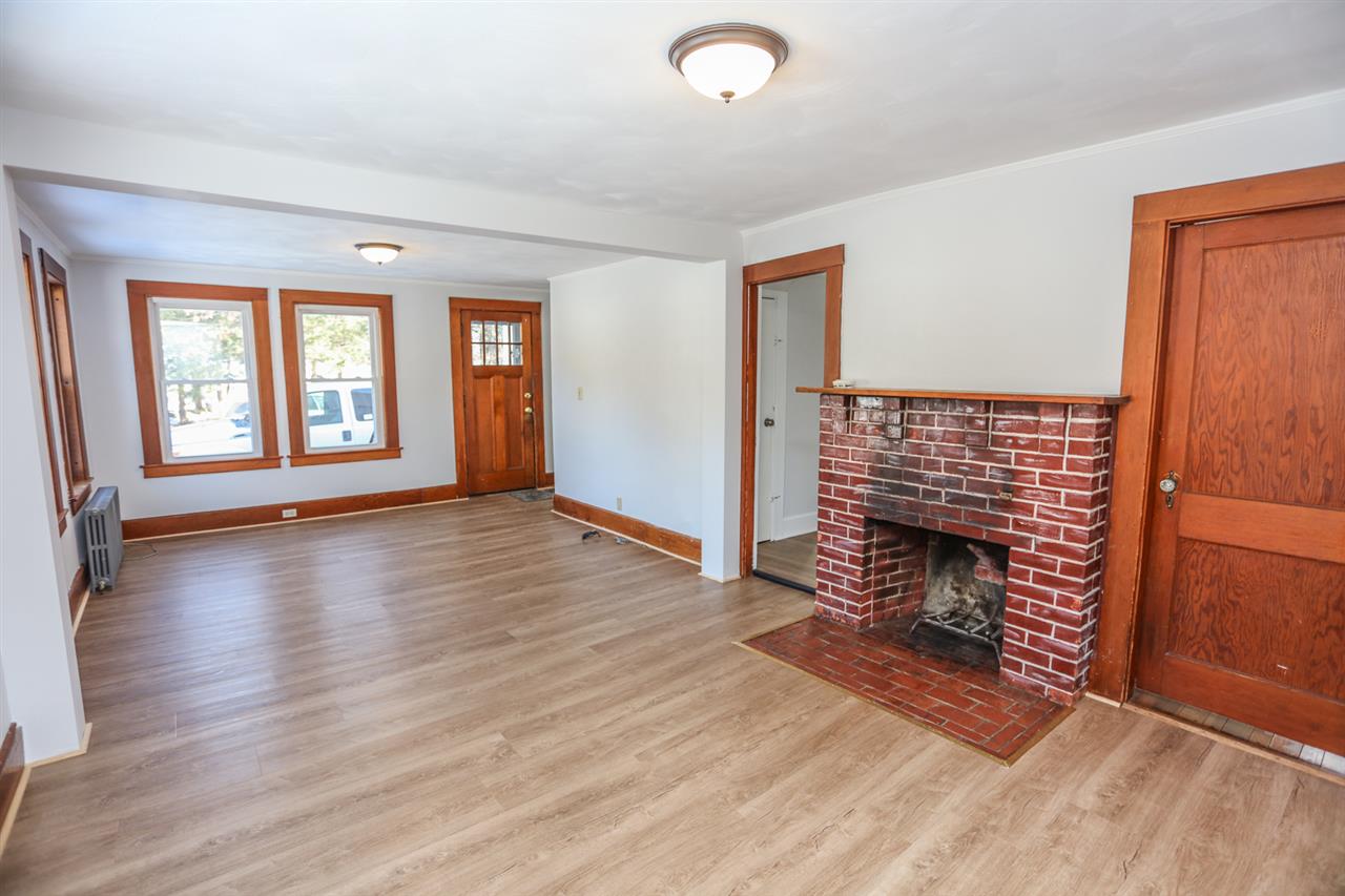 28 Benton Road Hooksett, NH 03106 - Photo 12 of 36