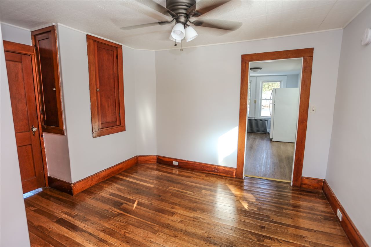 28 Benton Road Hooksett, NH 03106 - Photo 15 of 36