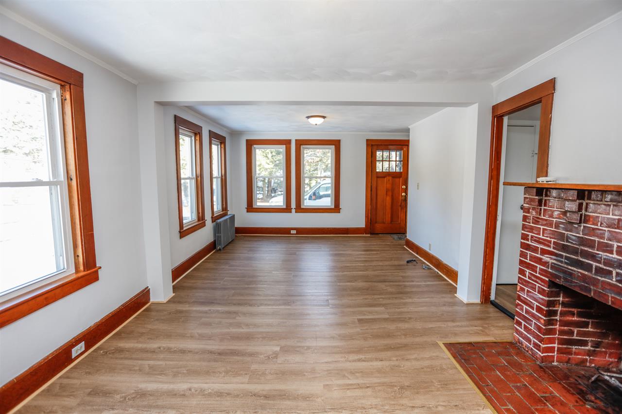 28 Benton Road Hooksett, NH 03106 - Photo 9 of 36
