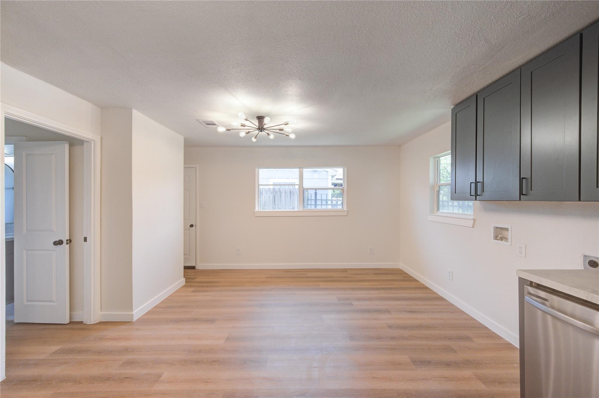 4914 Pershing Street Houston, TX 77033 - Photo 26 of 34