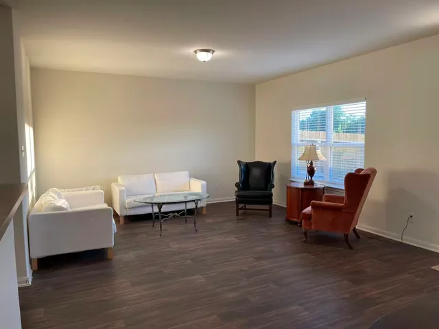 $1,960 | 112 Blue Crest Lane, Brookshire, TX 77423