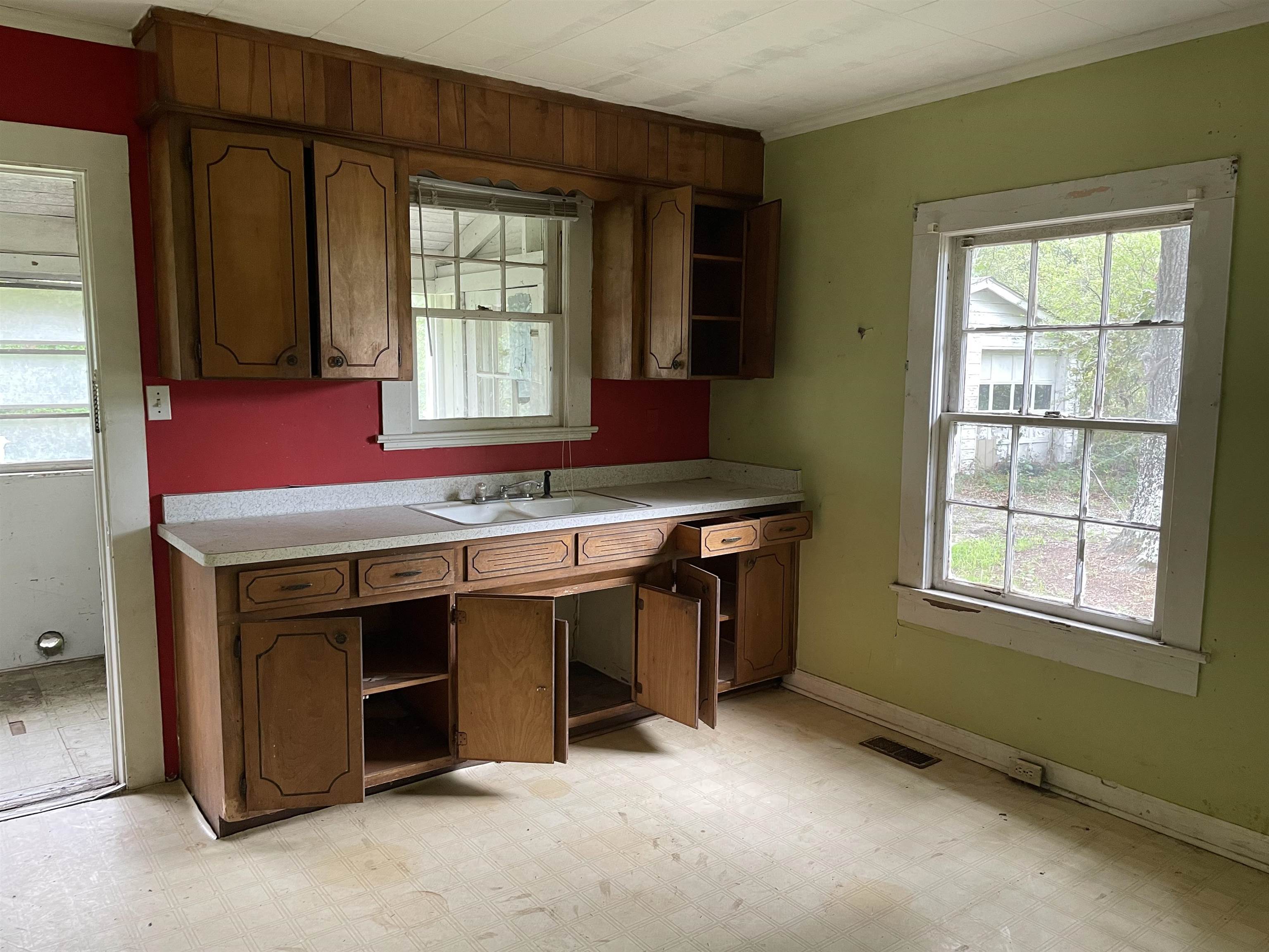 560 Highway 150 Pacolet, SC 29372 - Photo 4 of 7 Gallery Image 4