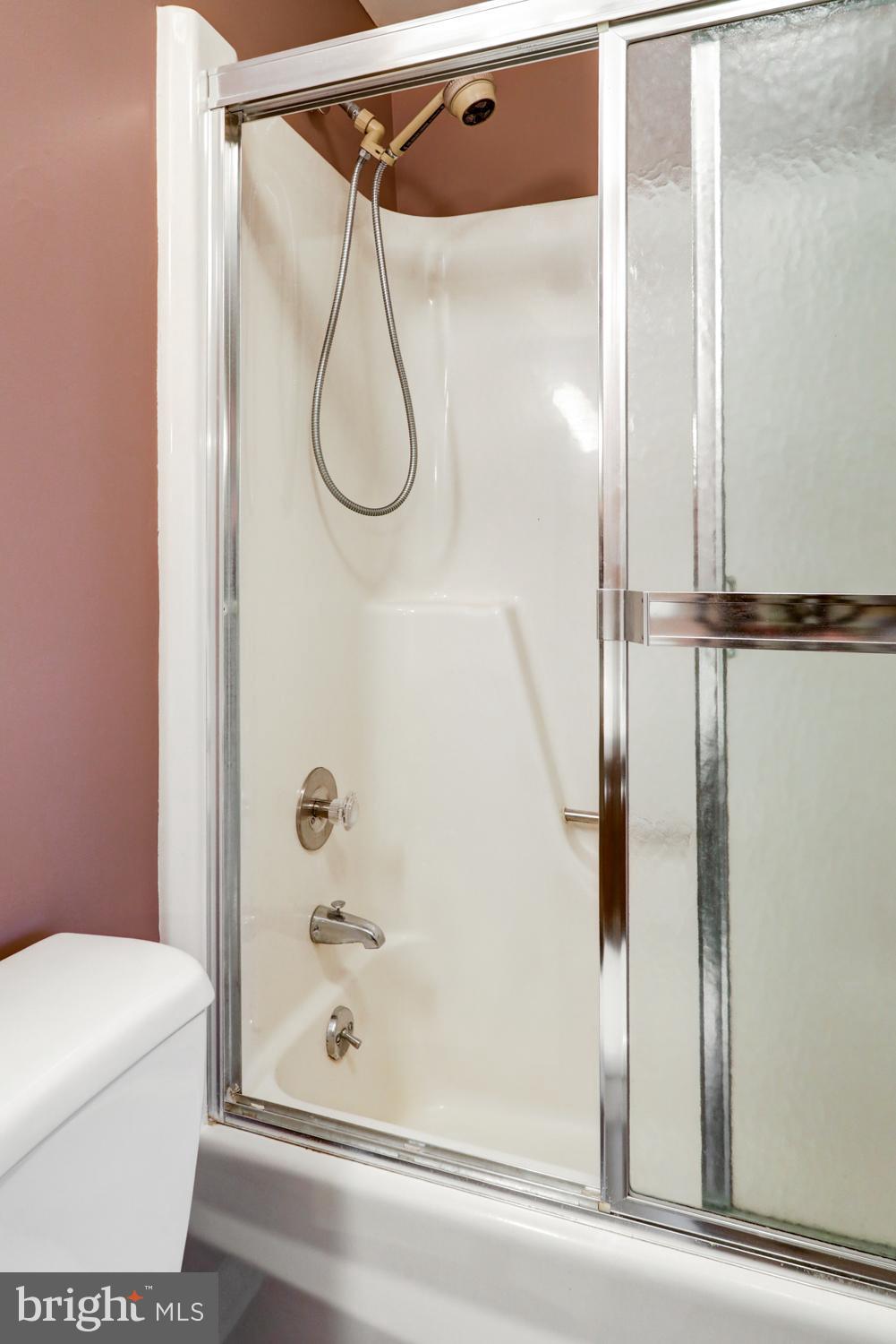 813 Fremont Street Lancaster, PA 17603 - Photo 27 of 33 a bathroom that has a glass shower door
