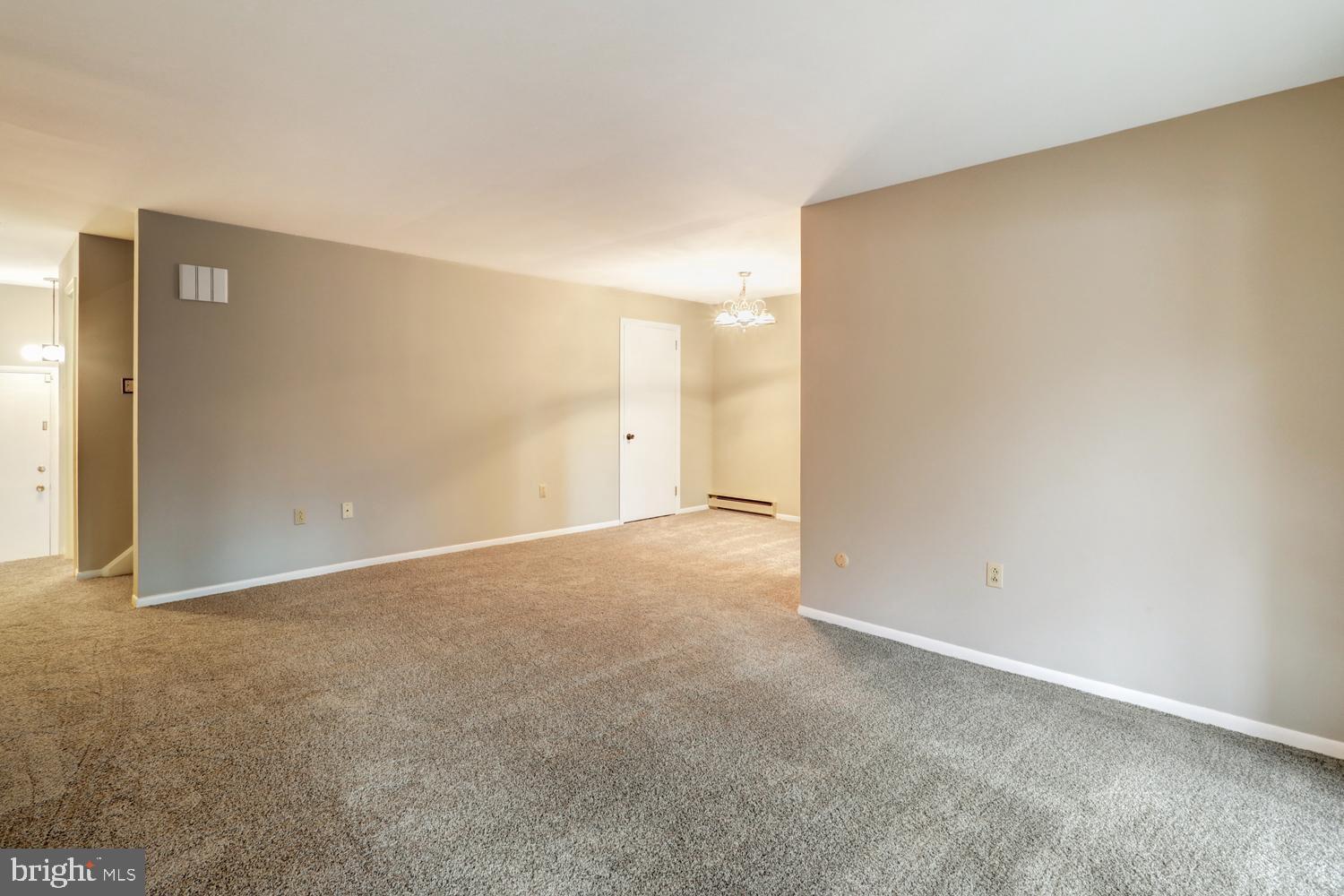 813 Fremont Street Lancaster, PA 17603 - Photo 6 of 33 a view of an empty room
