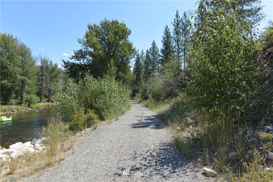 20 Riffle Loop Winthrop, WA 98862 - Photo 12 of 22 Gallery Image 12