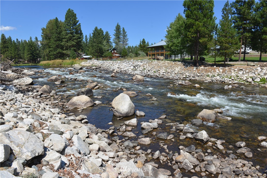 20 Riffle Loop Winthrop, WA 98862 - Photo 8 of 22 Gallery Image 8