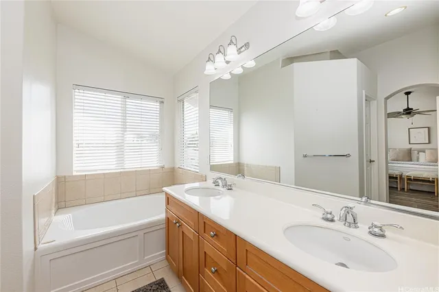 $5,700 | 91-1023 Kaikohola Street, Ewa Beach, HI 96706