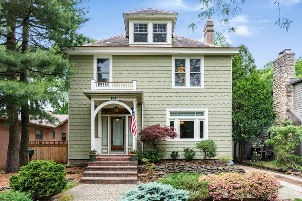 $985,000 | 105 North Roosevelt Avenue, Bexley, OH 43209