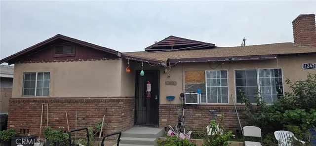 $3,495 | 1242 D Street, Corona, CA 92882