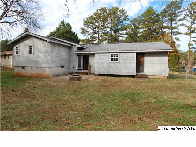 920 Carson Lane Jacksonville, AL 36265 - Photo 2 of 17
