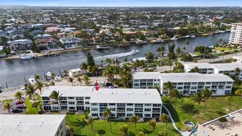 $519,900 | 1041 Hillsboro Mile, Unit 11, Hillsboro Beach, FL 33062