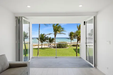 $519,900 | 1041 Hillsboro Mile, Unit 11, Hillsboro Beach, FL 33062