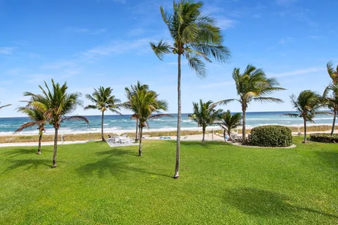 $519,900 | 1041 Hillsboro Mile, Unit 11, Hillsboro Beach, FL 33062