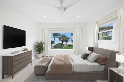 $519,900 | 1041 Hillsboro Mile, Unit 11, Hillsboro Beach, FL 33062