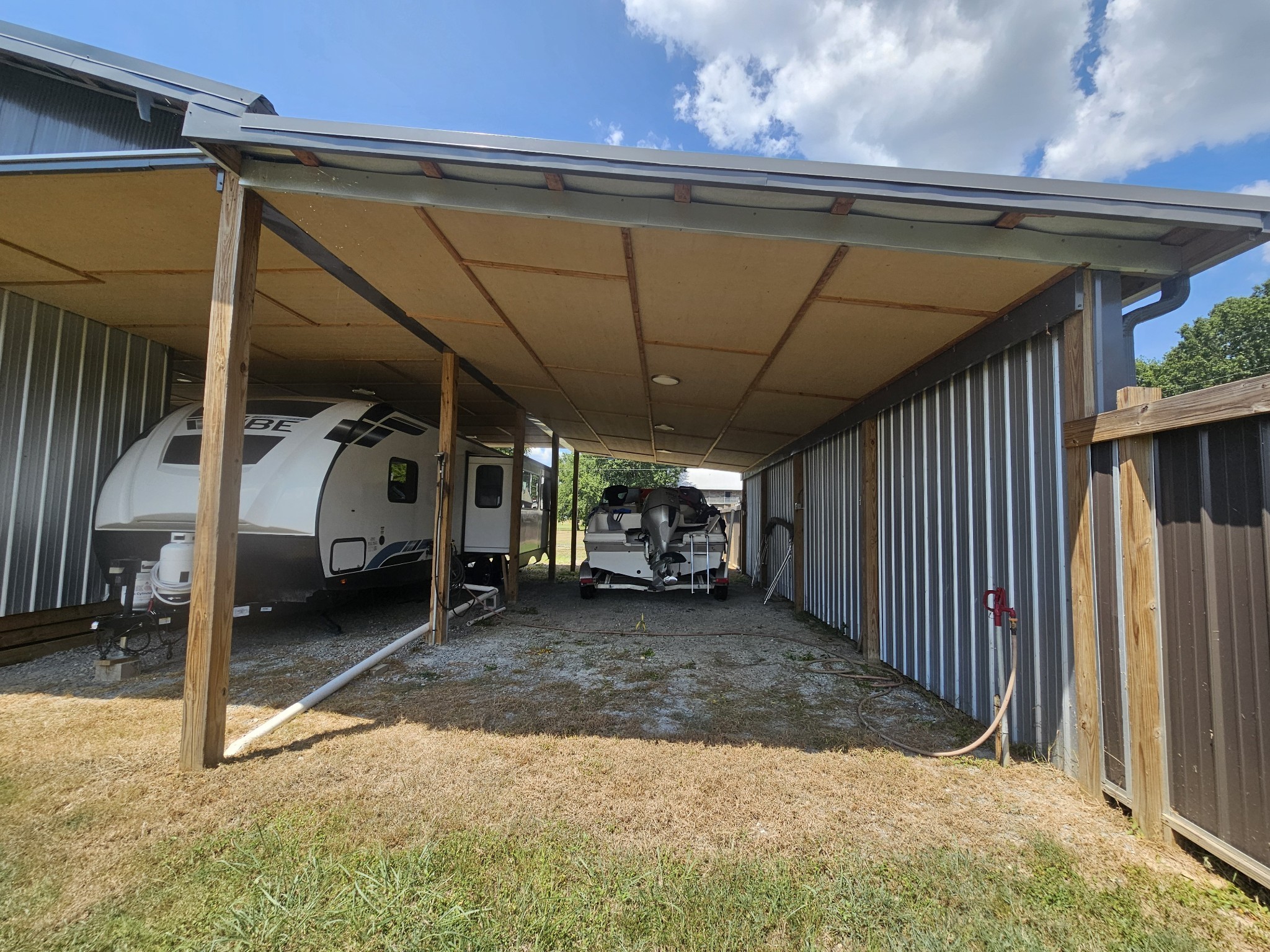 625 River Road Clifton, TN 38425 - Photo 23 of 71