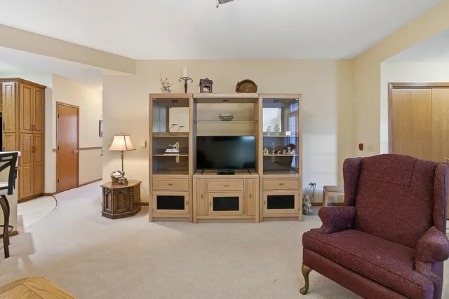 $249,900 | 761 Cherokee Path, Lake Mills, WI 53551