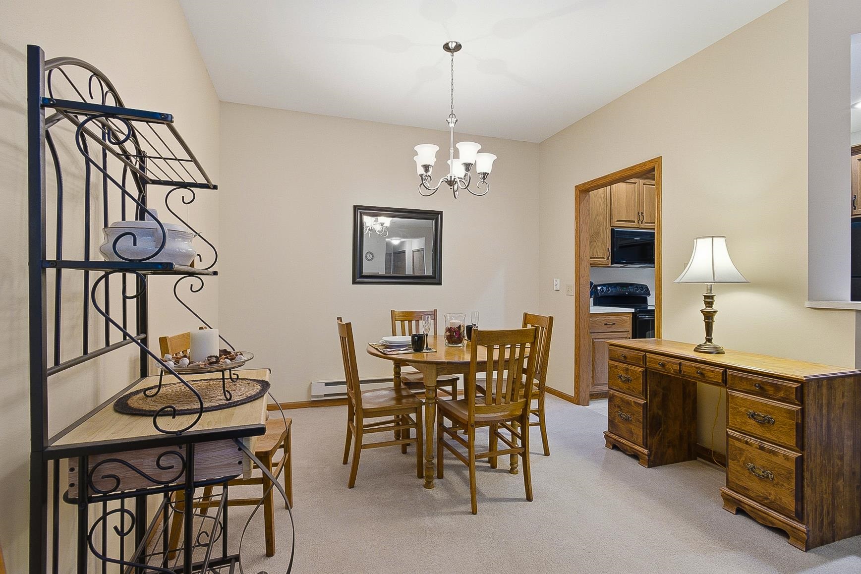 761 Cherokee Path Lake Mills, WI 53551 - Photo 9 of 33