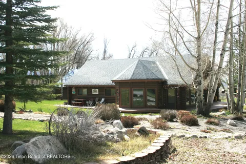 $950,000 | 1458 Hardman Road, Star Valley Ranch, WY 83127