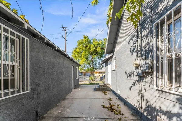 a view of a pathway of a building