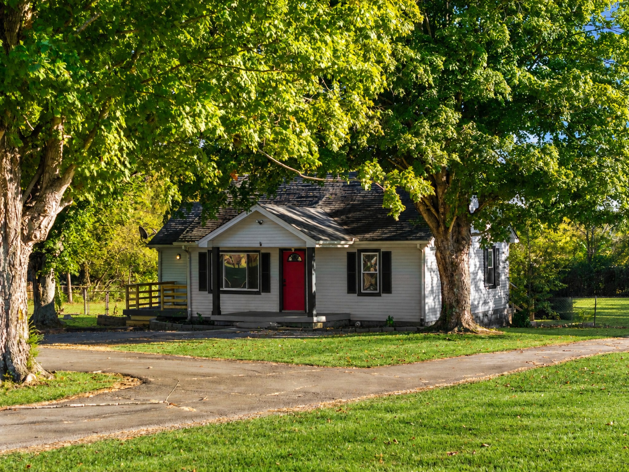 2296 Bluebird Road Lebanon, TN 37087 - Photo 2 of 37 Gallery Image 2