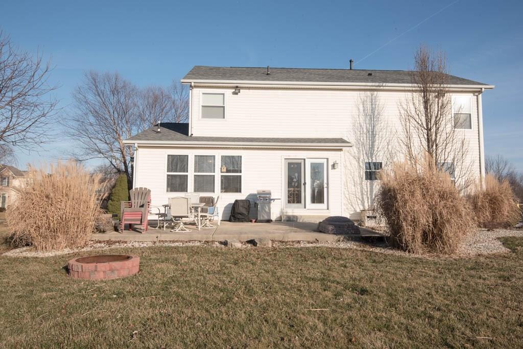 348 Paddock Road Greenwood, IN 46142 - Photo 2 of 27 Gallery Image 2