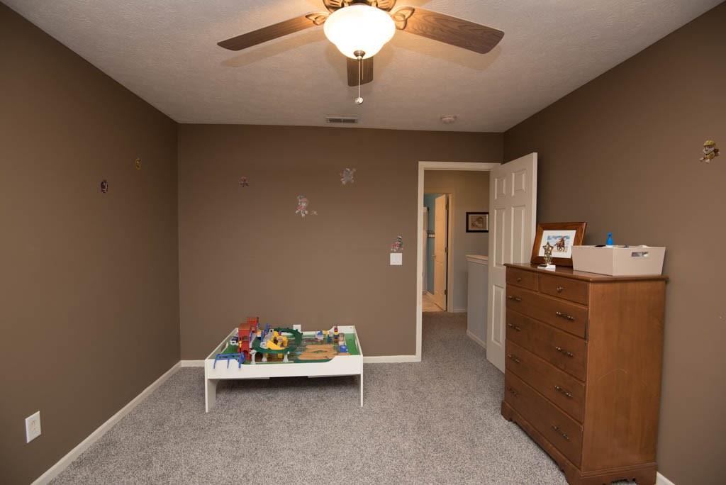 348 Paddock Road Greenwood, IN 46142 - Photo 22 of 27 Gallery Image 22