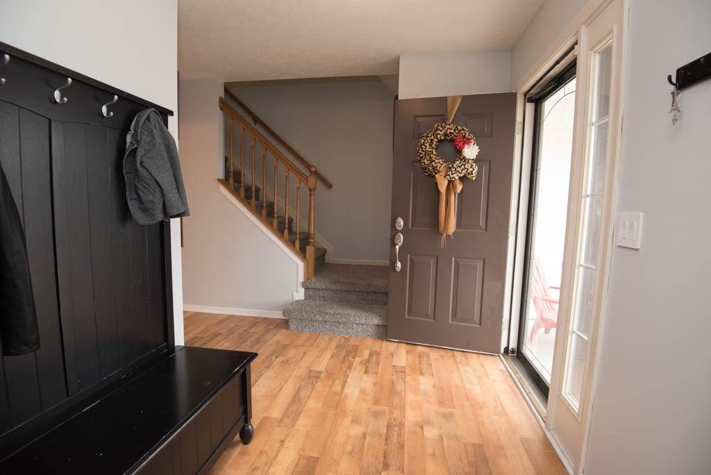 348 Paddock Road Greenwood, IN 46142 - Photo 5 of 27 Gallery Image 5