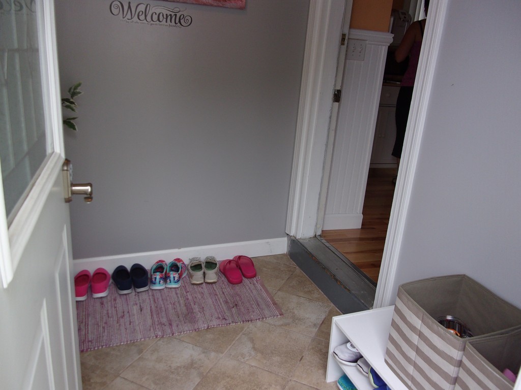 924 Granby Road Chicopee, MA 01020 - Photo 13 of 30 Gallery Image 13