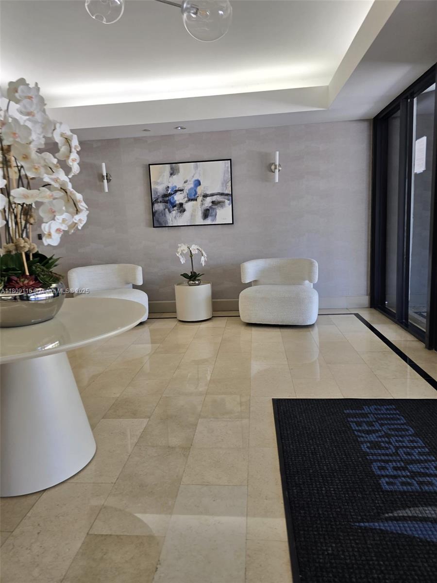 200 Southeast 15th Road, Unit 6B Miami, FL 33129 - Photo 5 of 33