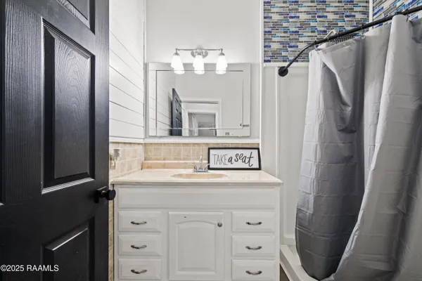 $174,500 | 1404 South Marie Street, Rayne, LA 70578