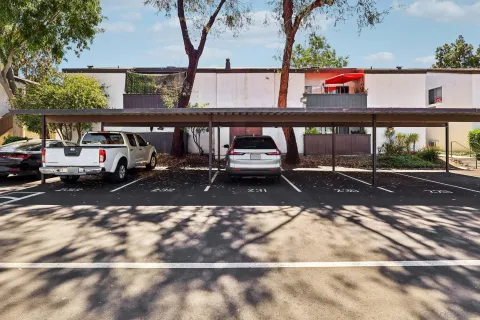 $369,900 | 8015 Caminito De Pizza, Unit E, San Diego, CA 92108