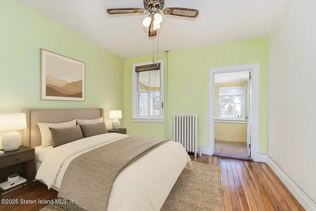 $549,378 | 25 Catlin Avenue | Tompkinsville