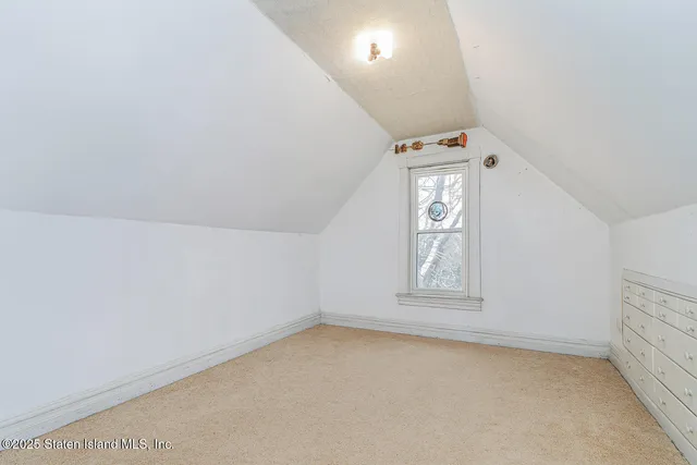 $549,378 | 25 Catlin Avenue | Tompkinsville