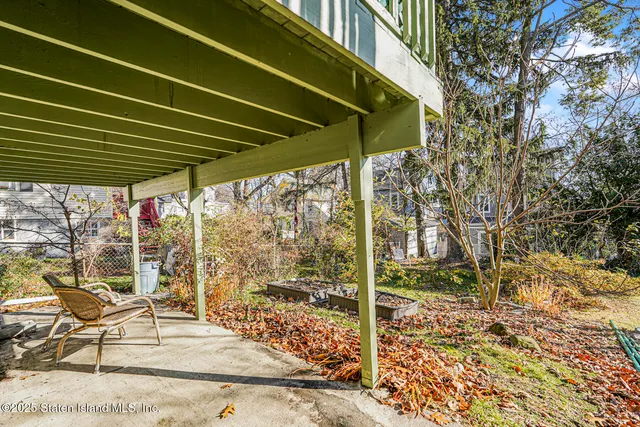 $549,378 | 25 Catlin Avenue | Tompkinsville