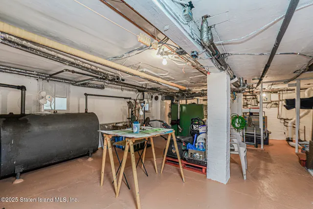 $549,378 | 25 Catlin Avenue | Tompkinsville