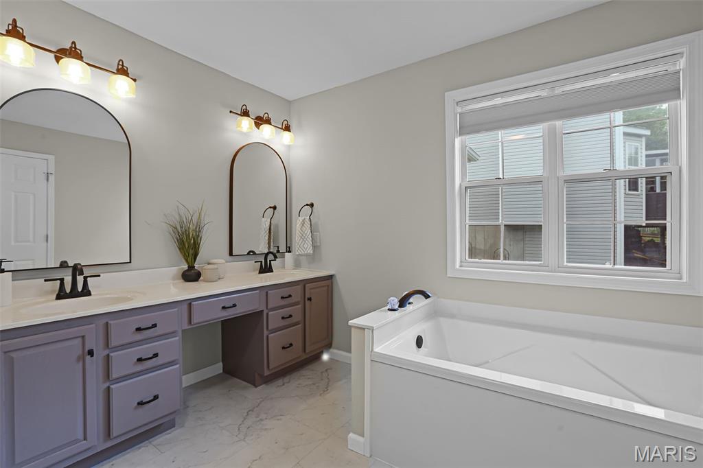 106 Oak Ridge Estates Drive Glen Carbon, IL 62034 - Photo 23 of 41