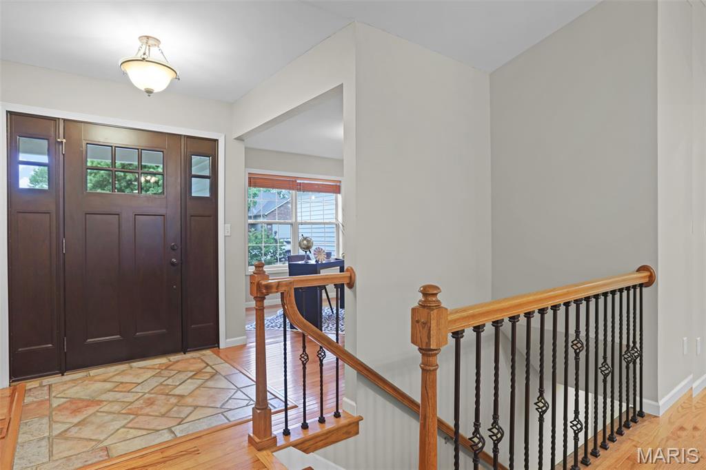 106 Oak Ridge Estates Drive Glen Carbon, IL 62034 - Photo 6 of 41