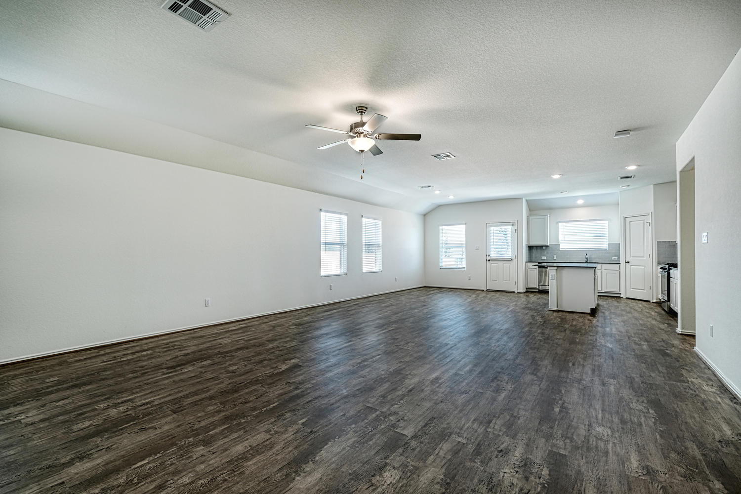 9224 Daisy Cutter Crossing Georgetown, TX 78626 - Photo 5 of 30