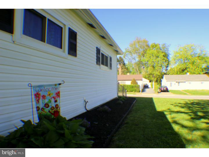 131 Winder Road New Castle, DE 19720 - Photo 3 of 25 Exterior Side