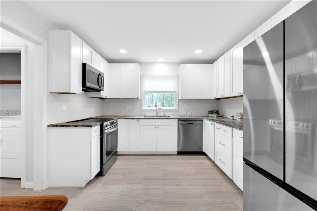 203 Ashley Road Clemson, SC 29631 - Photo 16 of 48