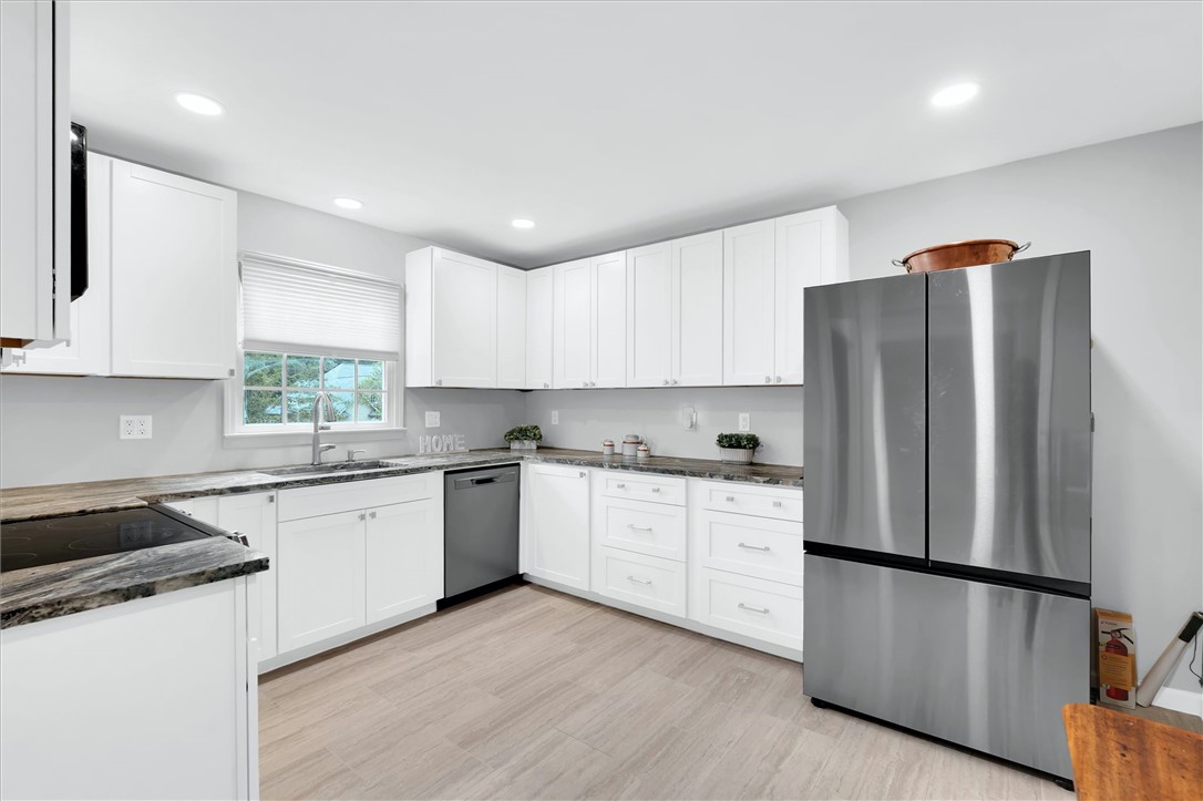 203 Ashley Road Clemson, SC 29631 - Photo 17 of 48