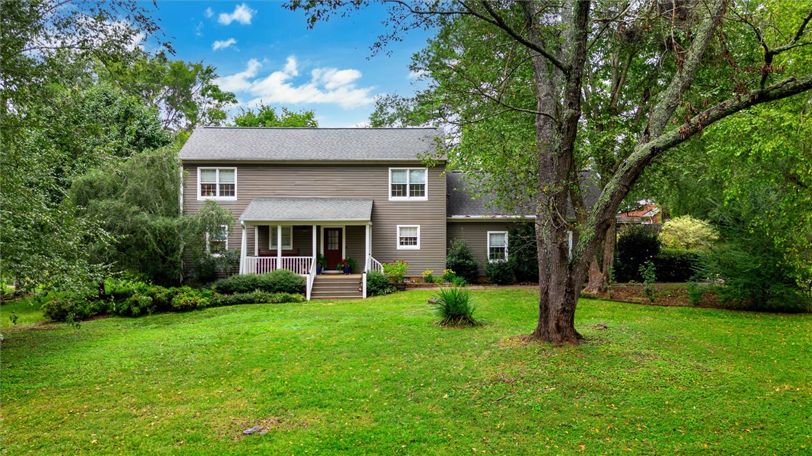 203 Ashley Road Clemson, SC 29631 - Photo 4 of 48