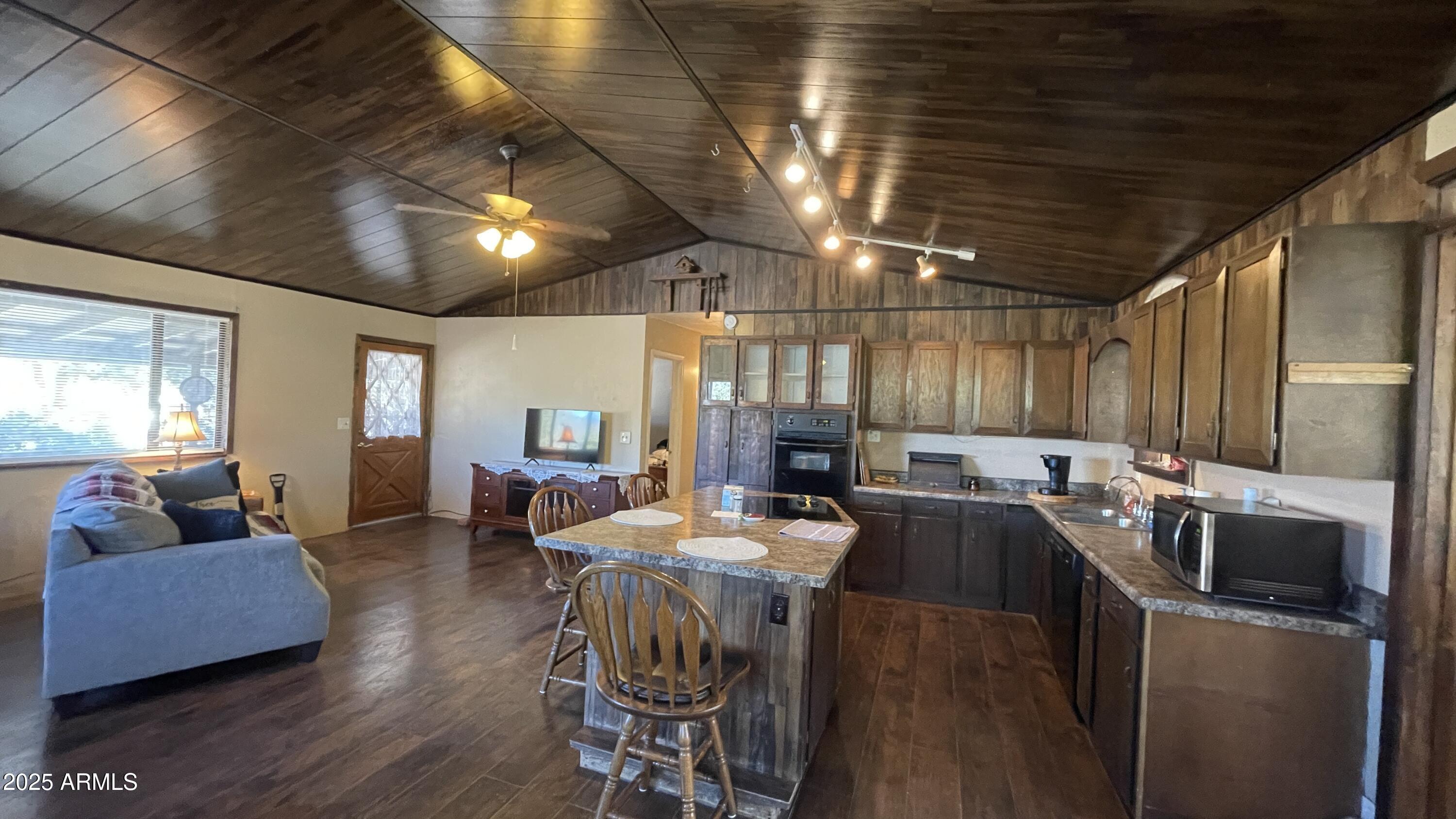 7390 Toya Vista Road Payson, AZ 85541 - Photo 15 of 33 IMG_8503