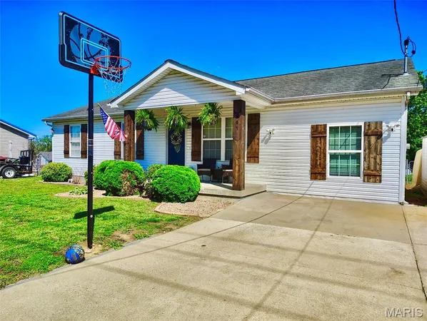$220,000 | 601 1st Street, Park Hills, MO 63601