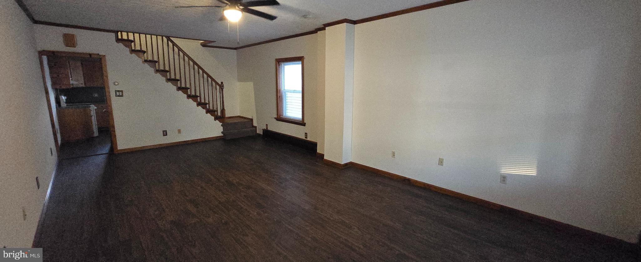 325 West Spring Street Frackville, PA 17931 - Photo 7 of 18